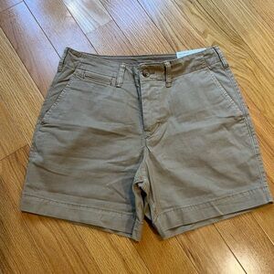 American Eagle Men’s Tan Casual Shorts